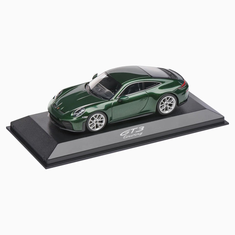 Porsche 911 GT3 with Touring Package (992.2) in Oak Green